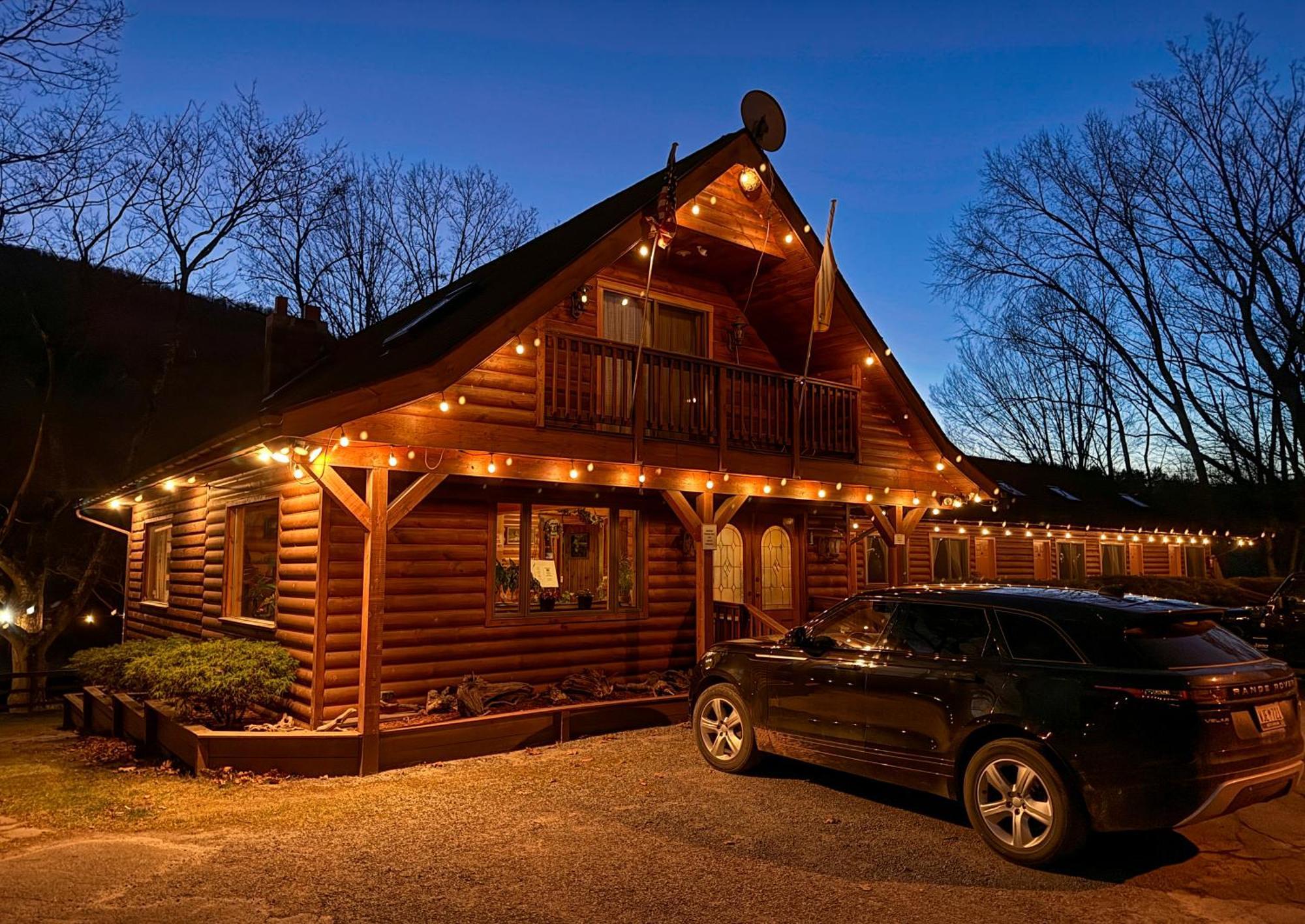 Xenia Lodge Хънтър Екстериор снимка